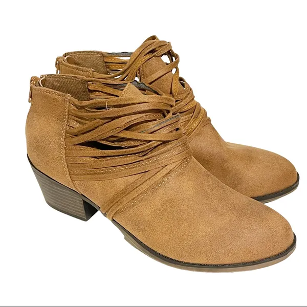 Time and Tru Size 7.5 Memory Foam Brown Woven Ankle Booties‎ - Image 3
