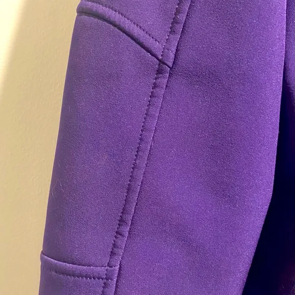 Snozu performance jacket size large - Image 8