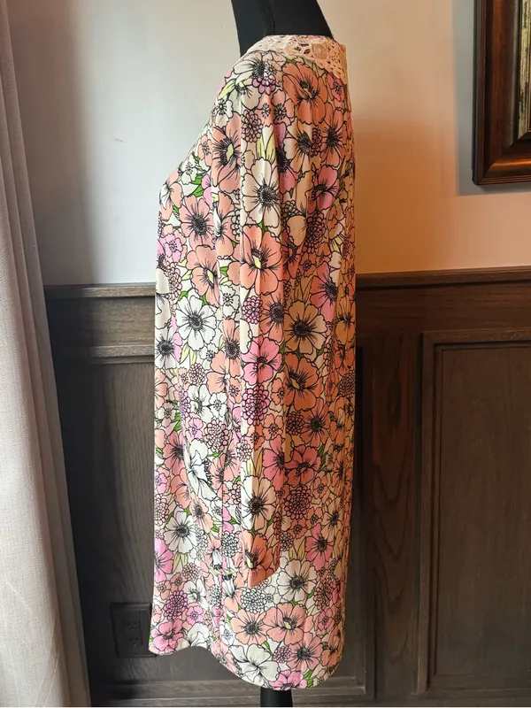 Alison Andrews Floral Long-Sleeve Shift Dress with Lace Collar in Pink and Cream large NWT - Image 3
