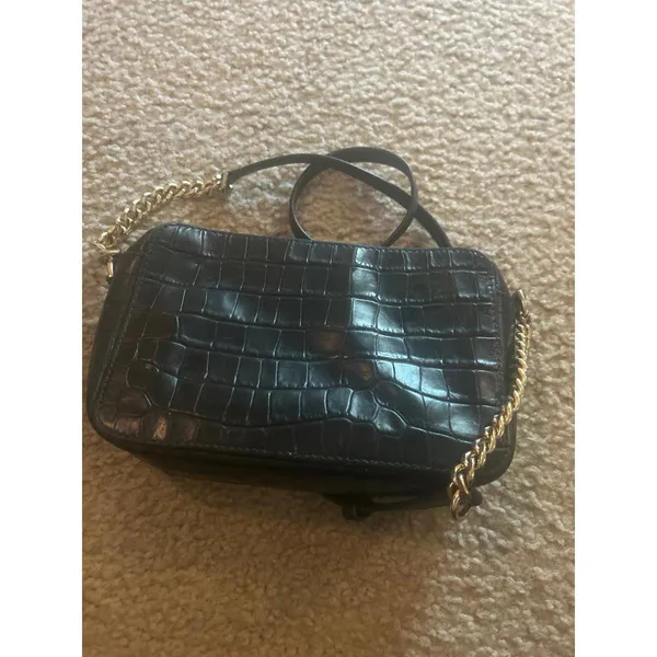 Crossbody Michael kors black purse bag - Image 5
