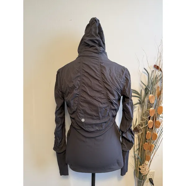 LULULEMON Reversible Dance Studio Jacket Hoodie‎ Women's Sz 6 Gray Full Zip - Image 2