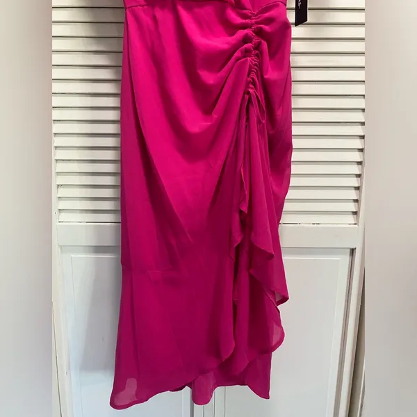 Lulus Maxi Dress Gown Hot Pink‎ Ruffle Cold Shoulder Tie Up Skirt Size XS NEW - Image 2