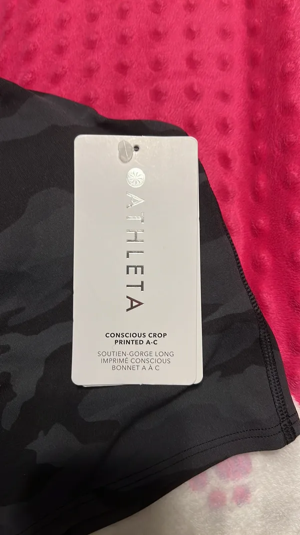 Athleta Conscious Crop Printed A-C - Image 2