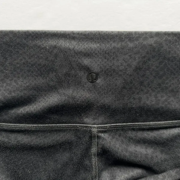 Lululemon High Times Pant 4 RARE Desert Snake Deep Coal Black Snakeskin Luon - Image 7