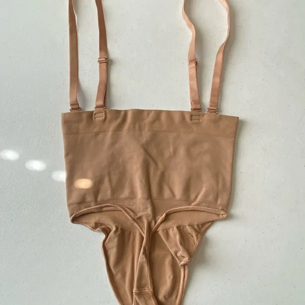 NEW‎ SKIMS Core Control High Waisted Thong Ochre Size M with straps - Image 4