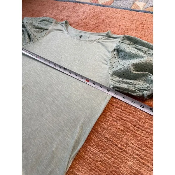 Cupio Light Green Puff Sleeve Top Size L Eyelet Cotton Sleeves - Image 6