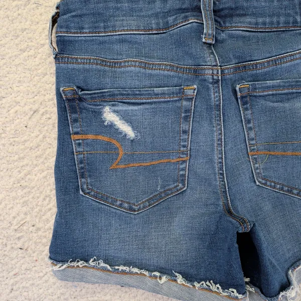 American Eagle Super Stretch Distressed Denim Shorts Dark Wash Blue Size‎ 2 - Image 6