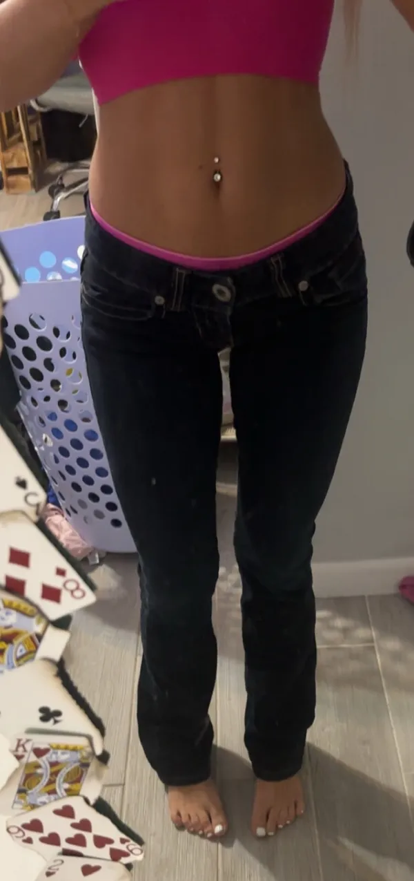 Guess lowrise jeans - Image 3