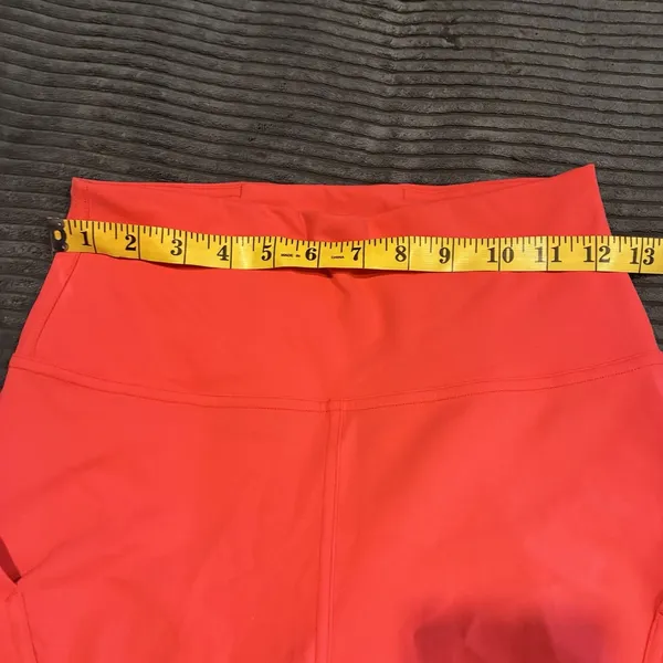 Lululemon Wunder Under Pant in Full-On Luon fabric Coral Size 8 EUC - Image 9