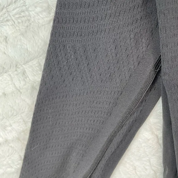 Lululemon Align High Rise Leggings Laser Cut Mesh‎ Size 4 - Image 7