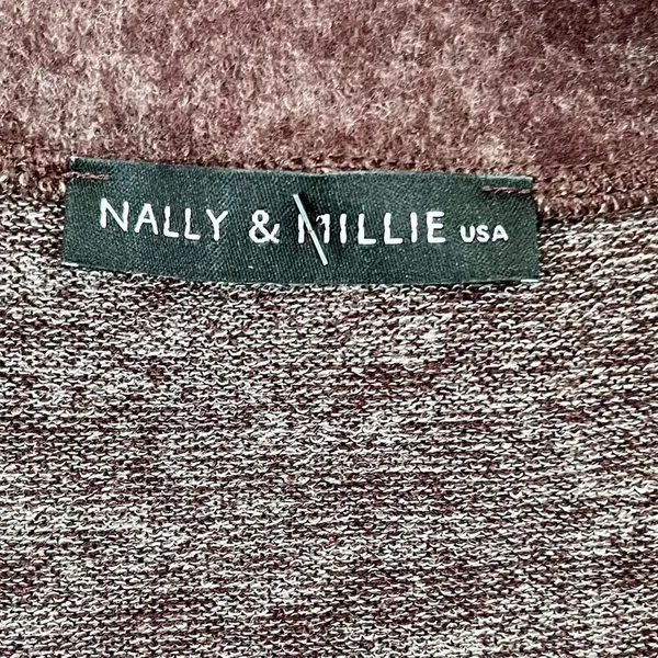 NWT Nally & Millie Short Sleeve V-neck Sweater - Image 5