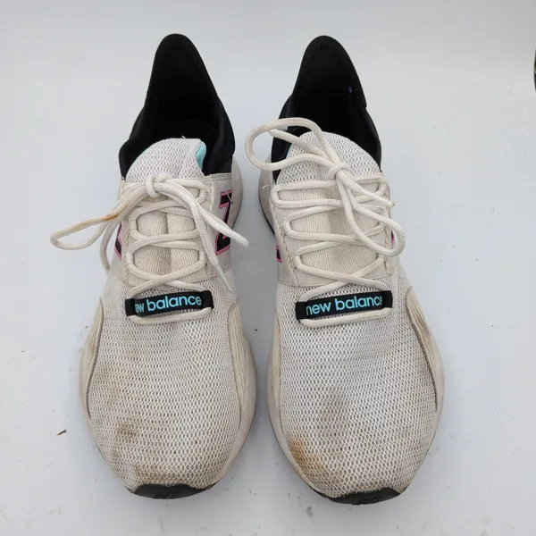 New Balance Fresh Foam Roav Womens 11 Running Shoes White Black Pink WROAVWB - Image 4