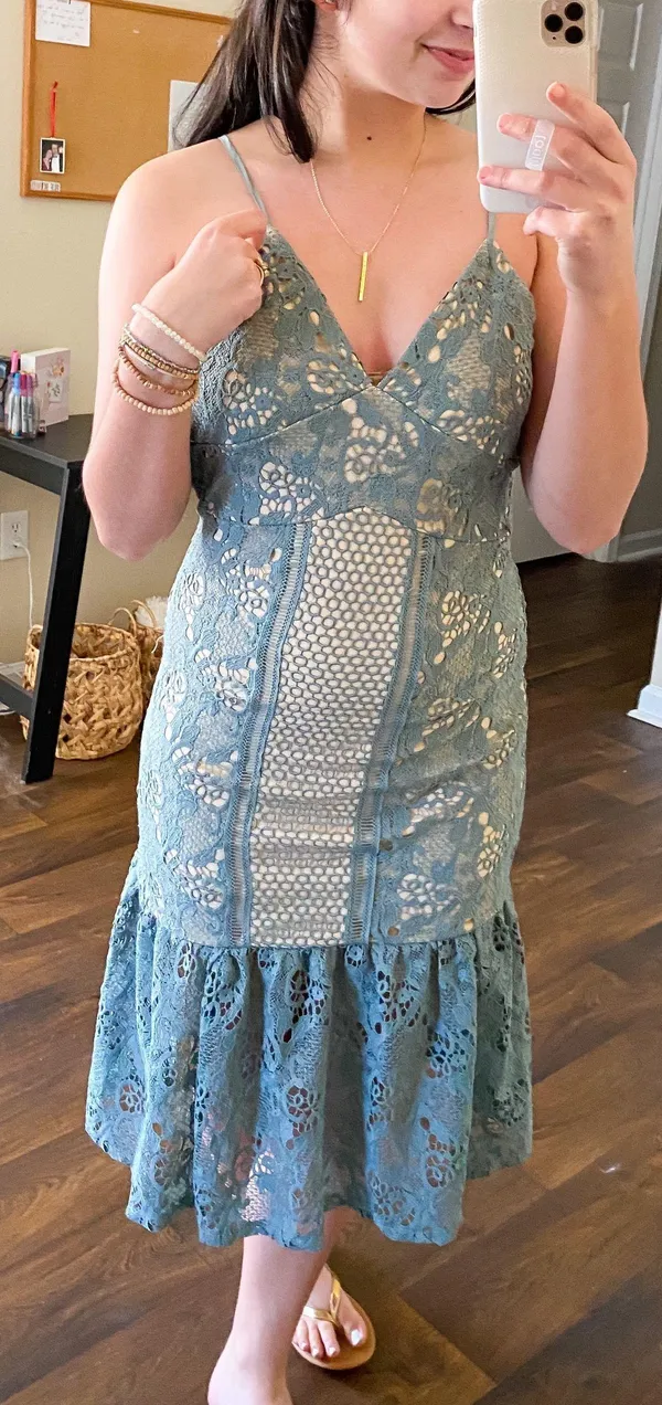 Romeo + Juliet Couture NWT Muted Blue Dusty Sage Lace Midi Dress - Image 3