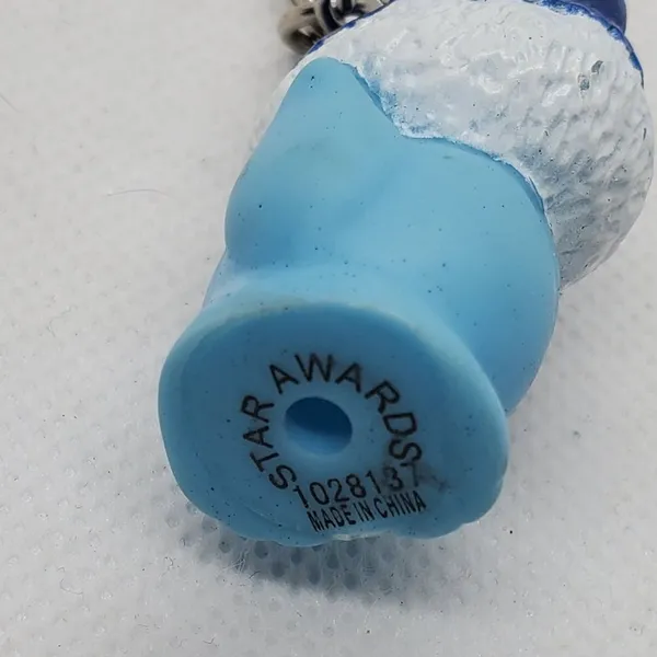 Vintage Star Awards Frozen Fox Keychain - Image 6