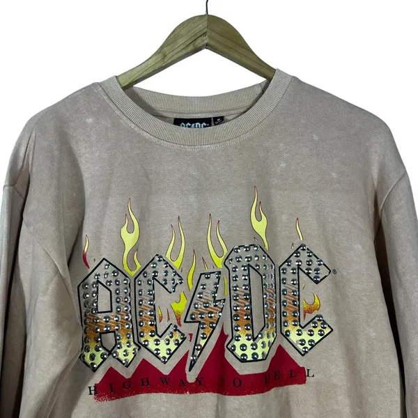 NWT ACDC Highway to Hell Acid Wash Sweatshirt Tan Studded Rock Band Size M - Image 2