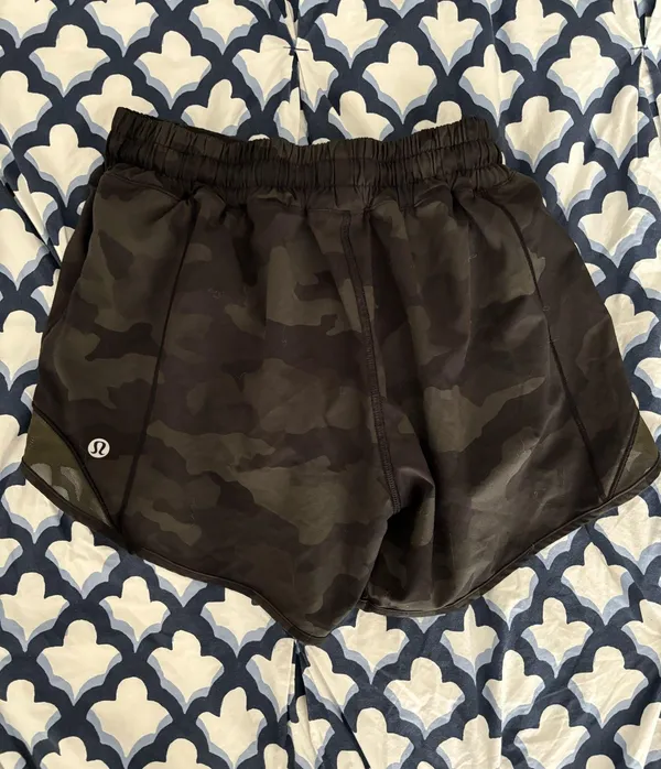 Lululemon Hotty Hot Shorts - Image 2
