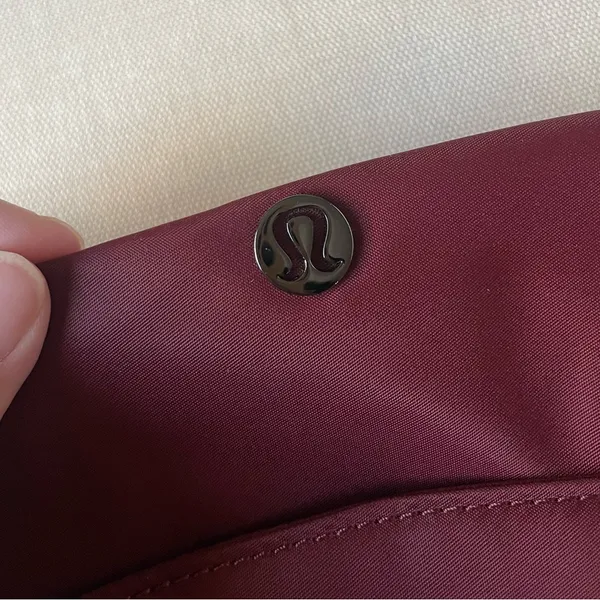 Lululemon City Essentials Pouch 4L - Rockwood - Image 4