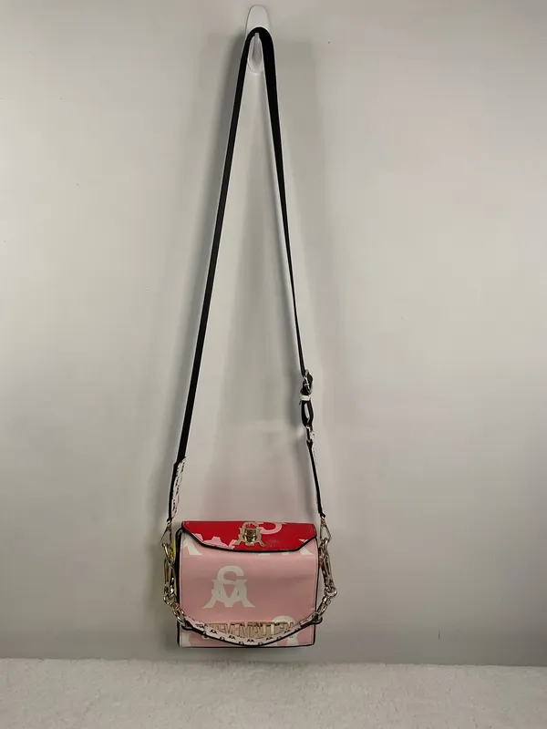 Steve Madden Kinder Box Pink Logo Mini Bag - Image 6