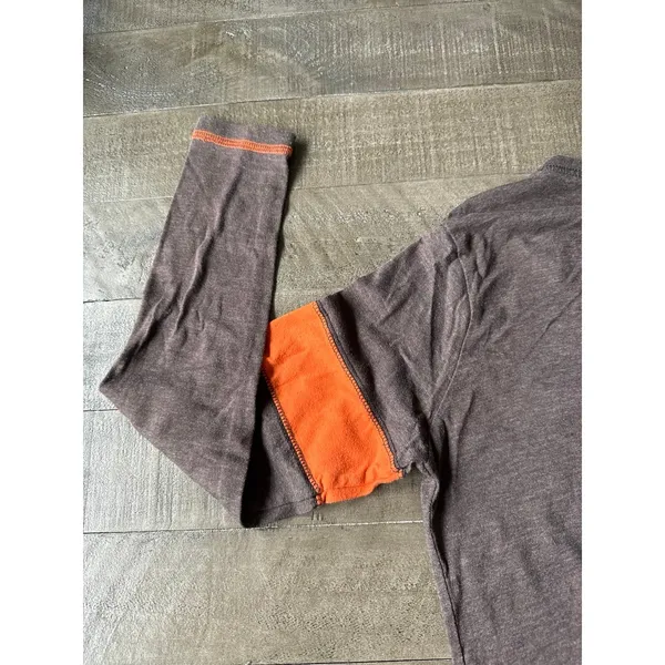 NFL Women's Brown Orange "Cleveland Browns Football" Long Sleeve Tee Size Medium - Image 9