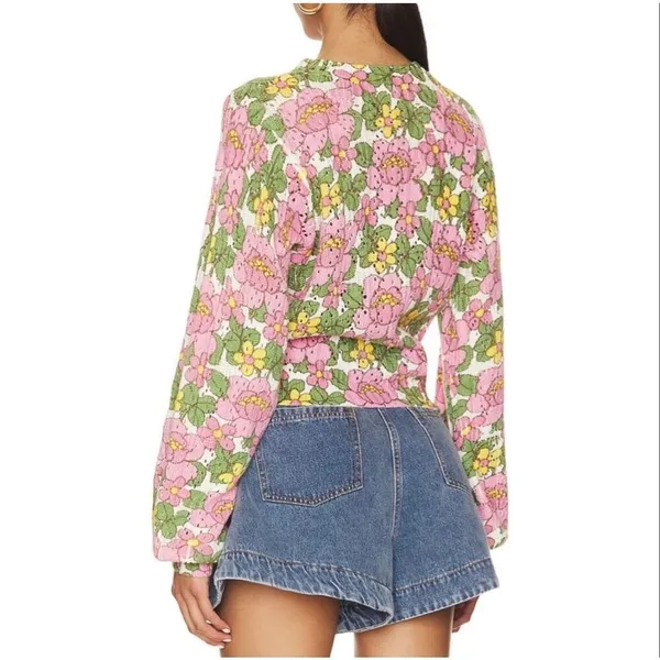 Show Me Your Mumu Vienna Sweater in Fresh Floral Size Large - Image 12