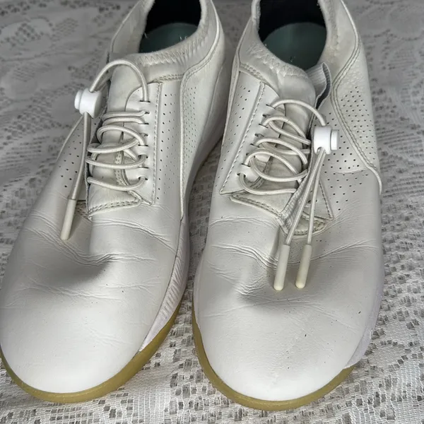 Clove comfort nursing healthcare work career white shoes sz 7 - Image 3