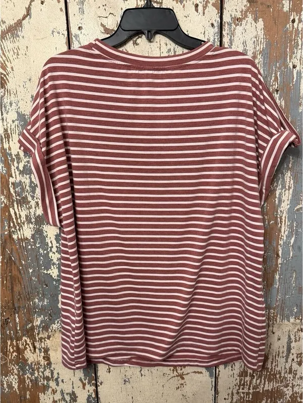 Bloomchic Red and White Striped Short Sleeve Tee size 12 NWOT - Image 2