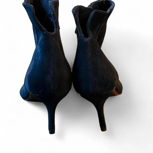 Charles by Charles David Black Suede Pointed Toe Kitten Heel Ankle Boots 8M - Image 7