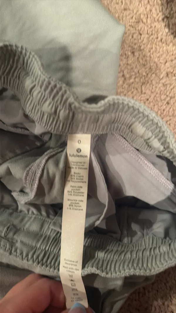 Lululemon Joggers - Image 4