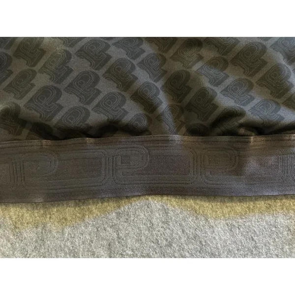 Victoria's Secret VS Pink Ultimate Scoop Sports Bra Black Gray Logo M, Gym Yoga Pilates Run - Image 2