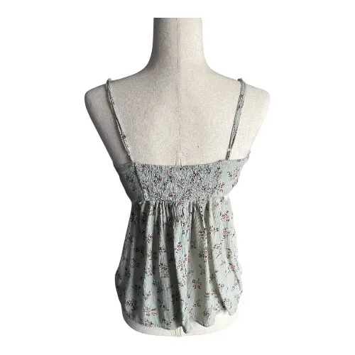 American Eagle Outfitters-Green floral top-size medium Super cute floral top, side cut outs, smocked back, adjustable straps, excellent condition Measurements: Bust: armpit to armpit 17-19 inches Length: shoulder seam to bottom 21 inches - Image 6