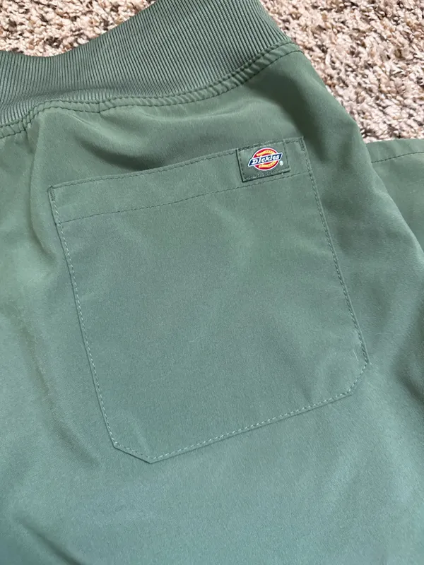 Dickies Scrub Pants Olive Green - Image 3
