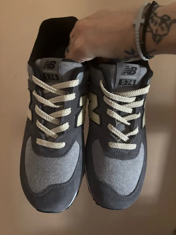 New Balance 574 Big Kid 'Grey Day 2024 - Magnet' - Image 3