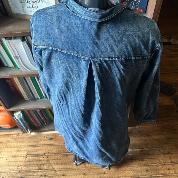 Lara western raw hem denim button down L shirt Blue Size L - Image 2