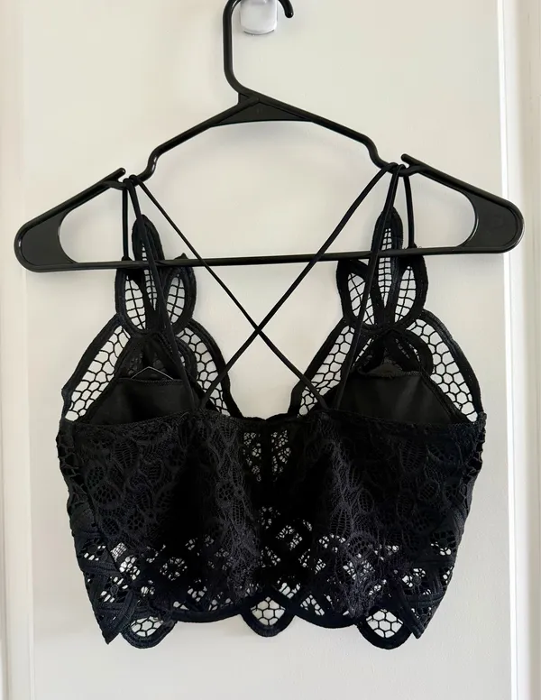 Bralette Crop Top Black - Image 3
