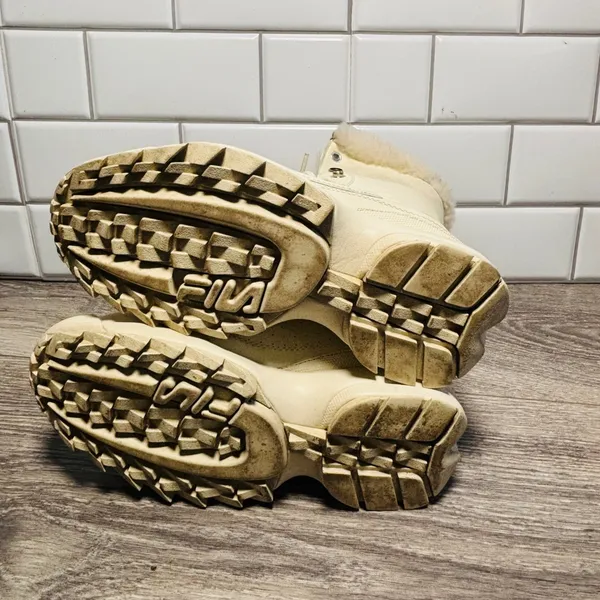 Fila Disruptor Lug Boot Winter White Faux Fur Trim‎ Lace Up Ankle Boots Size 7 - Image 6