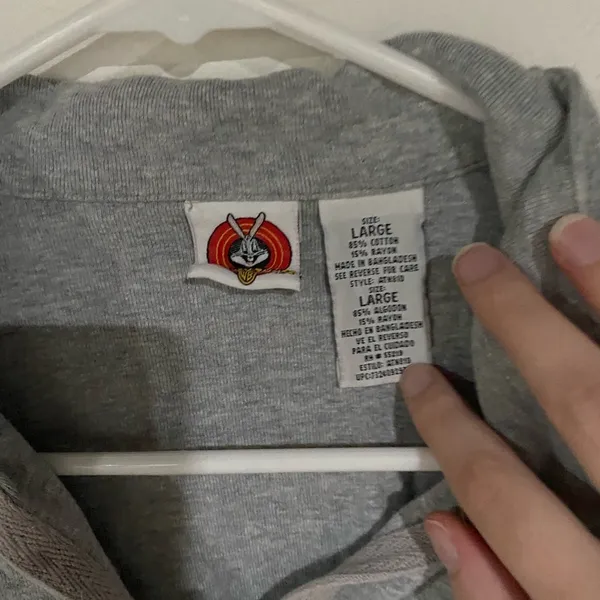 Looney tunes tee large 3/4 sleeve collar - Image 4