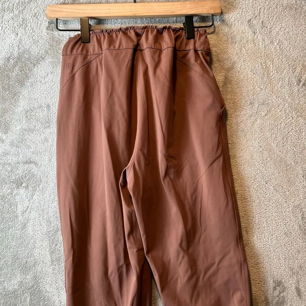 Lululemon Stretch High-Rise‎ Jogger *Full Length Dark Oxide Size 0 - Image 6