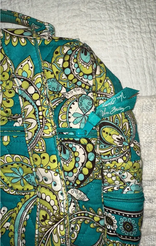 Vera Bradley Peacock Backpack Pattern - Image 3