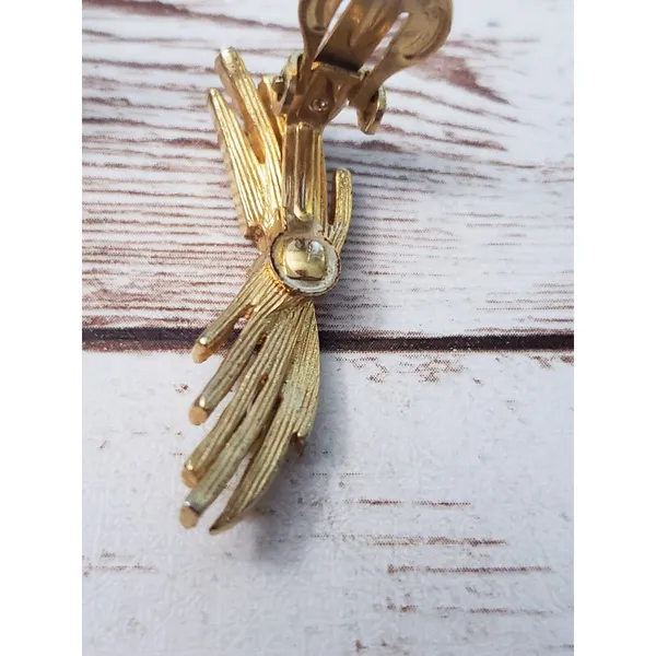 Vintage Clip On Earrings Gold Tone Statement Earrings 1.5" - Image 6