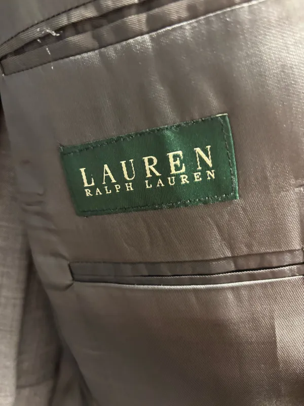 Men’s Ralph Lauren suit - Image 2