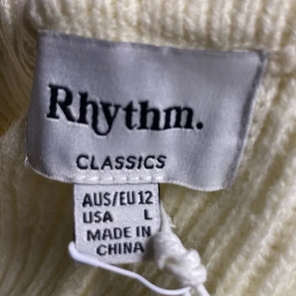 Rhythm Butter Classic Knit Shorts. Size Large - Image 5