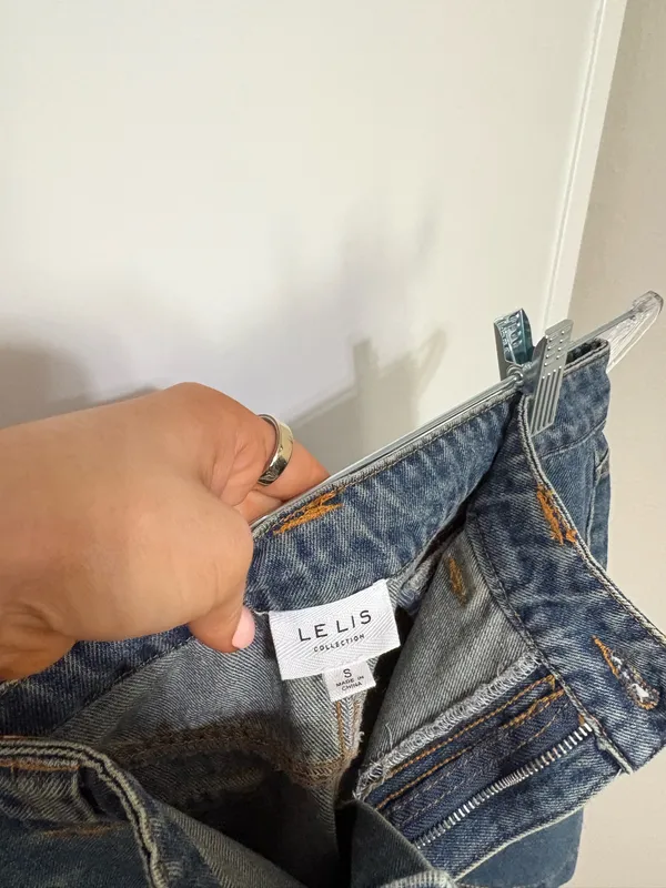 Le lis No Notes Needed denim mini skirt - Image 4