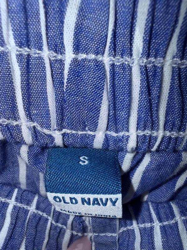 Old Navy Blue and White Striped Elastic-Waist Women’s Pants - Image 6