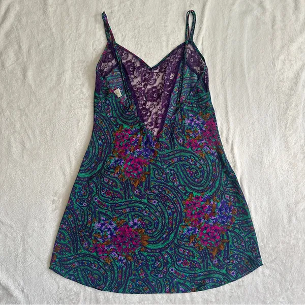 Victoria’s Secret Gold Label Paisley Floral Lace Slip Dress Size Medium - Image 5