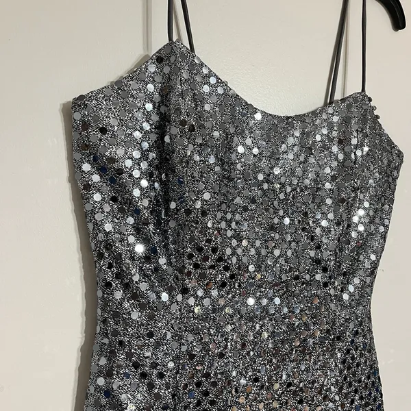 Vintage 90s‎ Silver Sequin Maxi Dress Spaghetti Strap Side Slit Gown Size 10 USA - Image 3