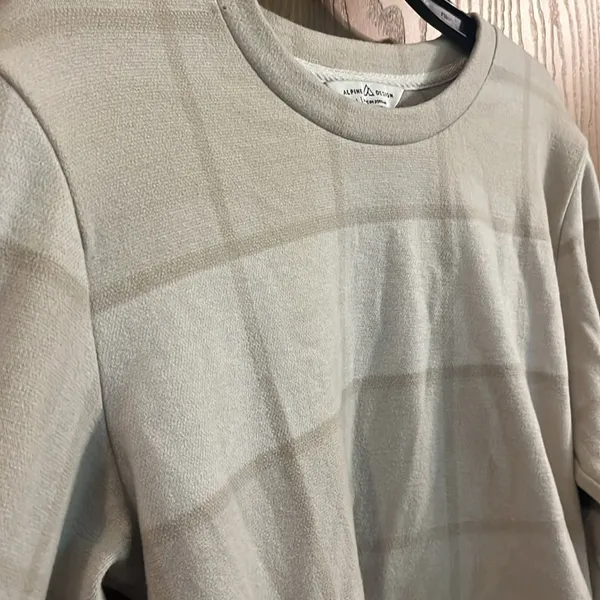 Alpine Design Relaxed Fit Crewneck Tan &‎ Cream Sweater Large - Image 4