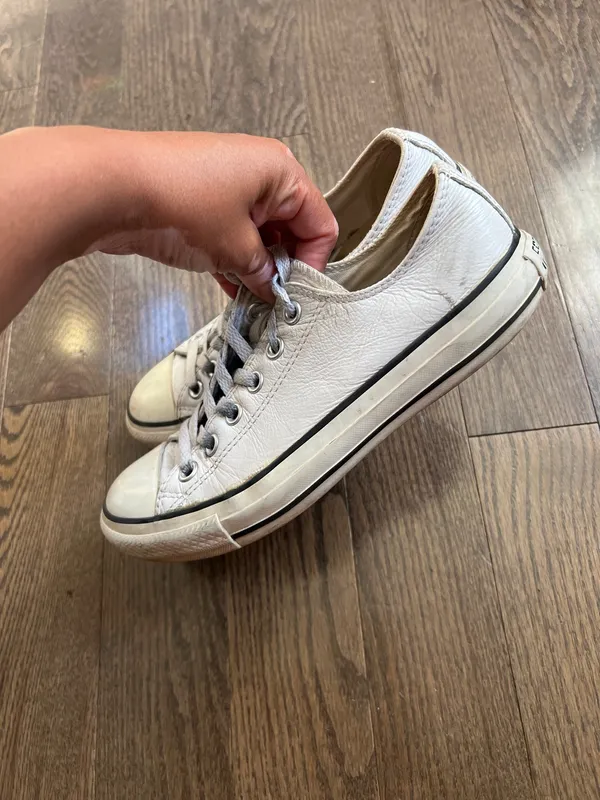 Converse Casual Low-Top Sneakers in Off-White leather size M5/W7 - Image 3