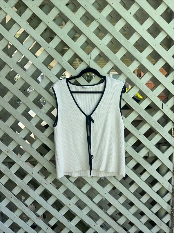 Abercrombie & fitch tank top - Image 6