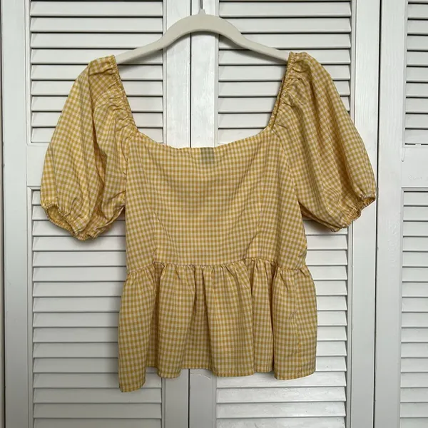 Yellow Peplum Puff Sleeve Blouse - Image 3