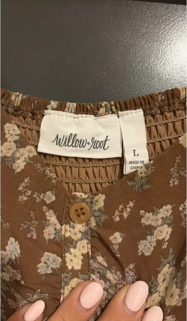 Buckle Floral and Lace Top - Image 3